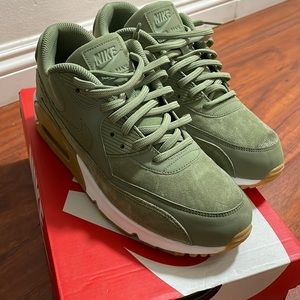 Women Nike air max 90 SE